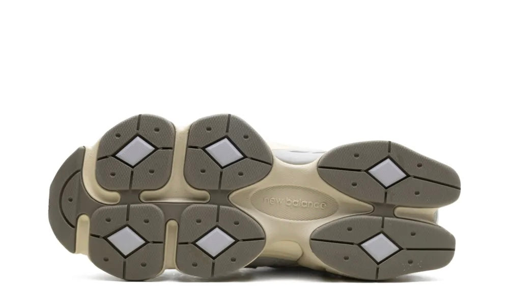 New Balance 9060 "Pearl Grey Linen"