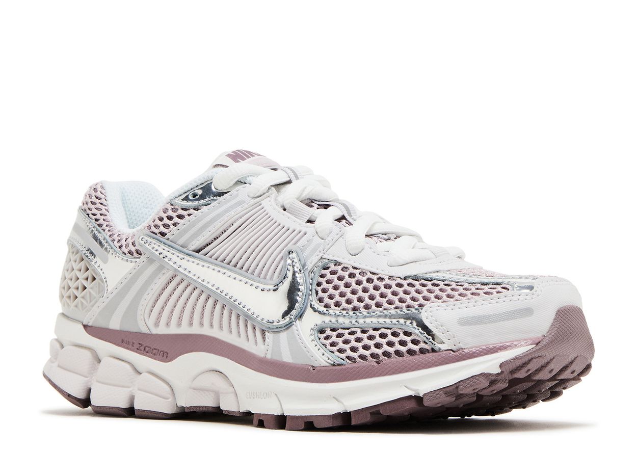 Nike Air Zoom Vomero 5 "Chrome Platinum Violet"