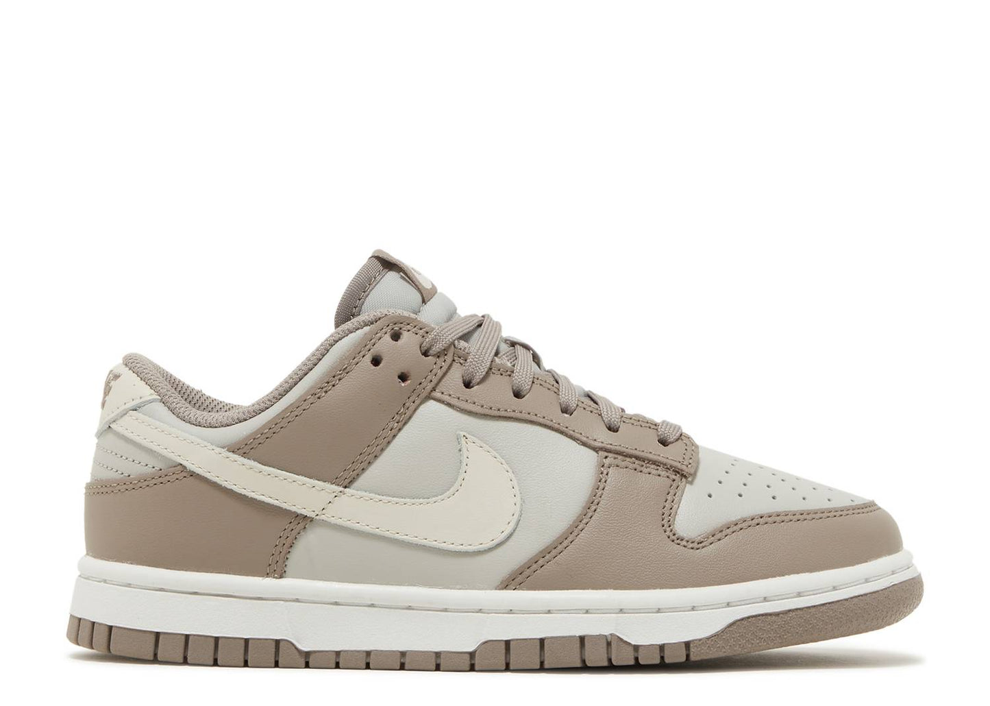 Nike Dunk Low 'Bone Beige"