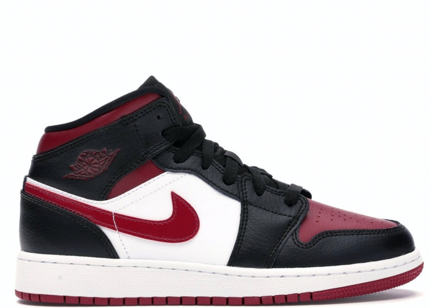 Air Jordan 1 Mid 'Bred Toe’