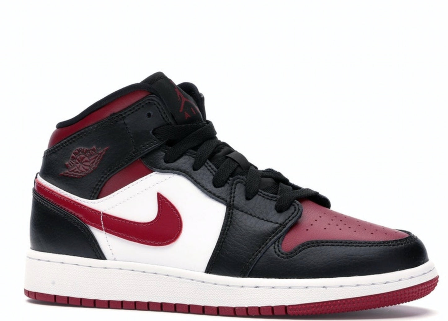 Air Jordan 1 Mid 'Bred Toe’