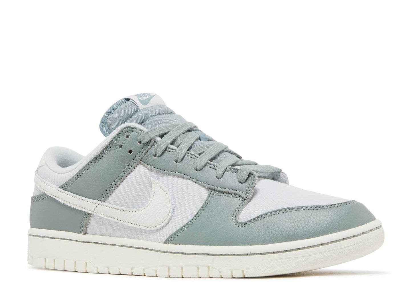 Nike Dunk Low 'Mica Green'