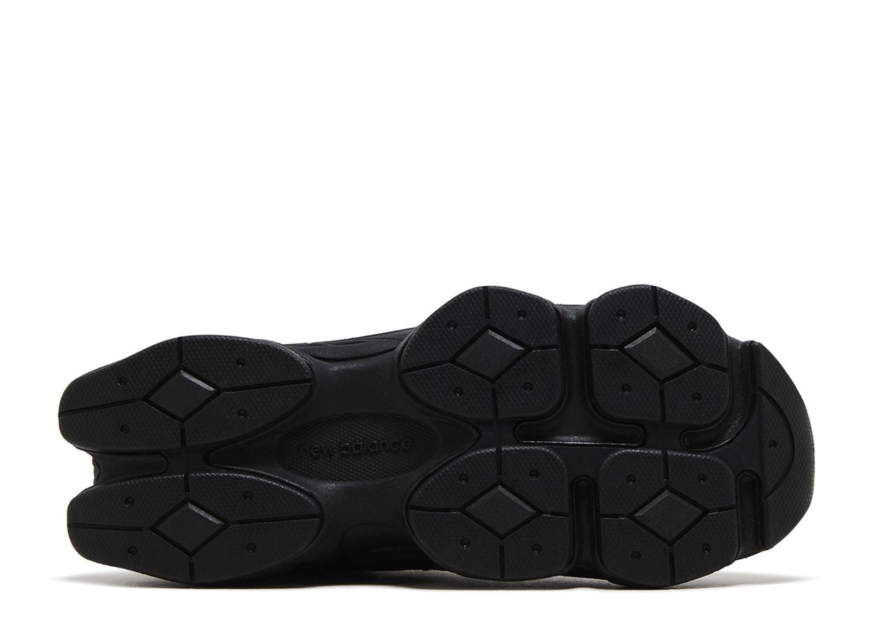 New Balance 9060 GS 'Triple Black'
