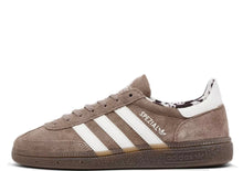 Load image into Gallery viewer, Wmns Adidas Handball Spezial &#39;Chalky Brown Cow Print&#39;
