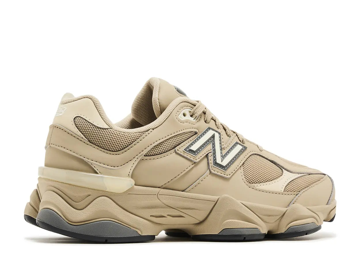 New Balance 9060 GS "Stoneware Sandstone"