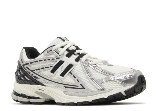New Balance 1906R 'Silver Metallic Black' SALE