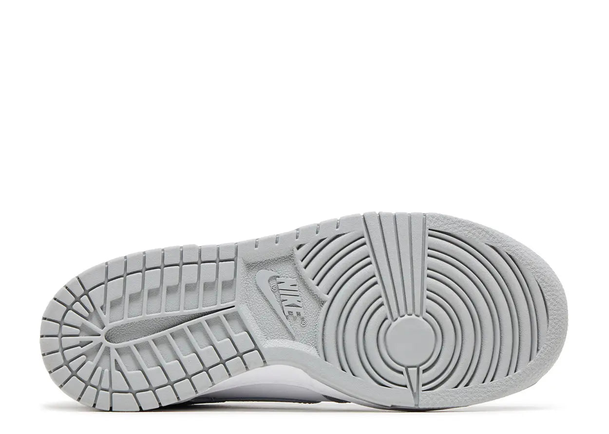Nike Dunk Low 'Light Smoke Grey'