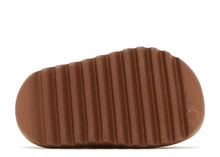 Load image into Gallery viewer, Yeezy Slides Kids &#39;Flax&#39;
