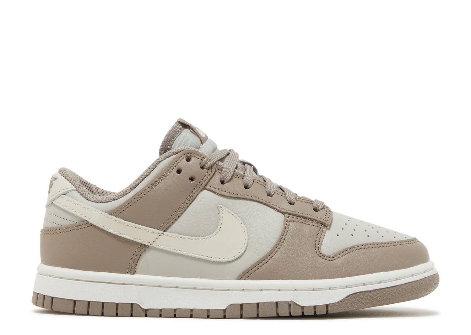 Nike Dunk Low ブラウン/ホワイト Nike Dunk Low 'Bone Beige